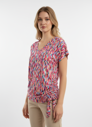 T-shirt met mooie V-hals op boordje