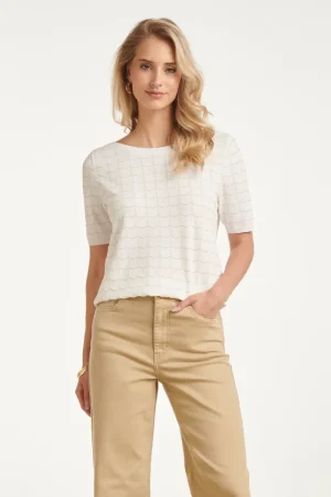 Fijn pulletje met korte mouwen