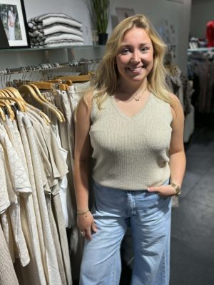 Fijne gebreide top