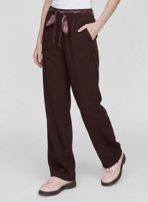 Dainlook broek op rekker