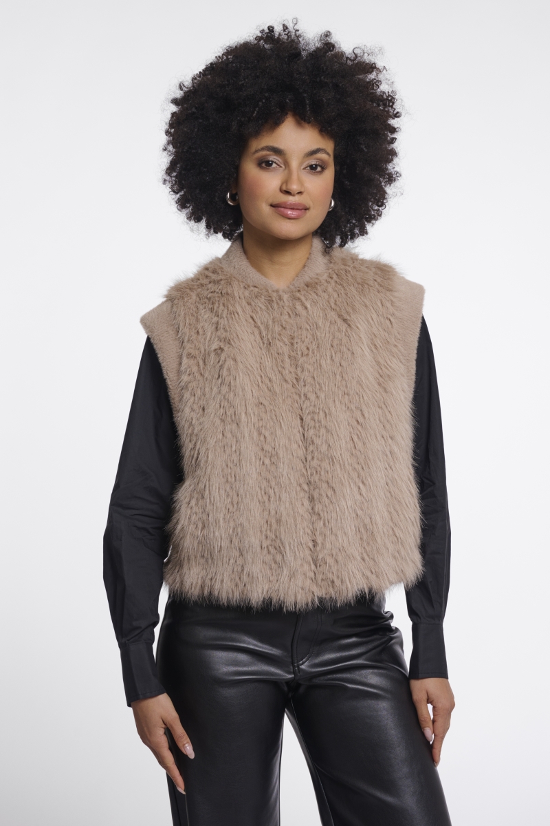 Rino & Pelle - Alvita - Faux fur vestje zonder mouwen